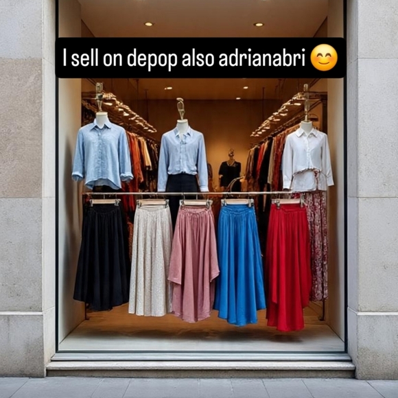 Meet your Posher, Adriana - Picture 1 of 5